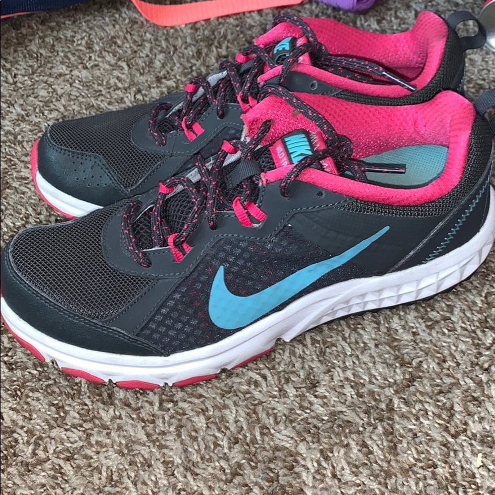 Nike shoes